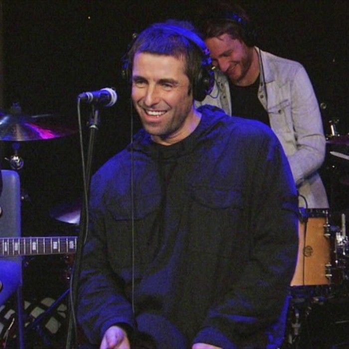 2017-07-31: The Howard Stern Show: New York, NY, USA by Liam Gallagher